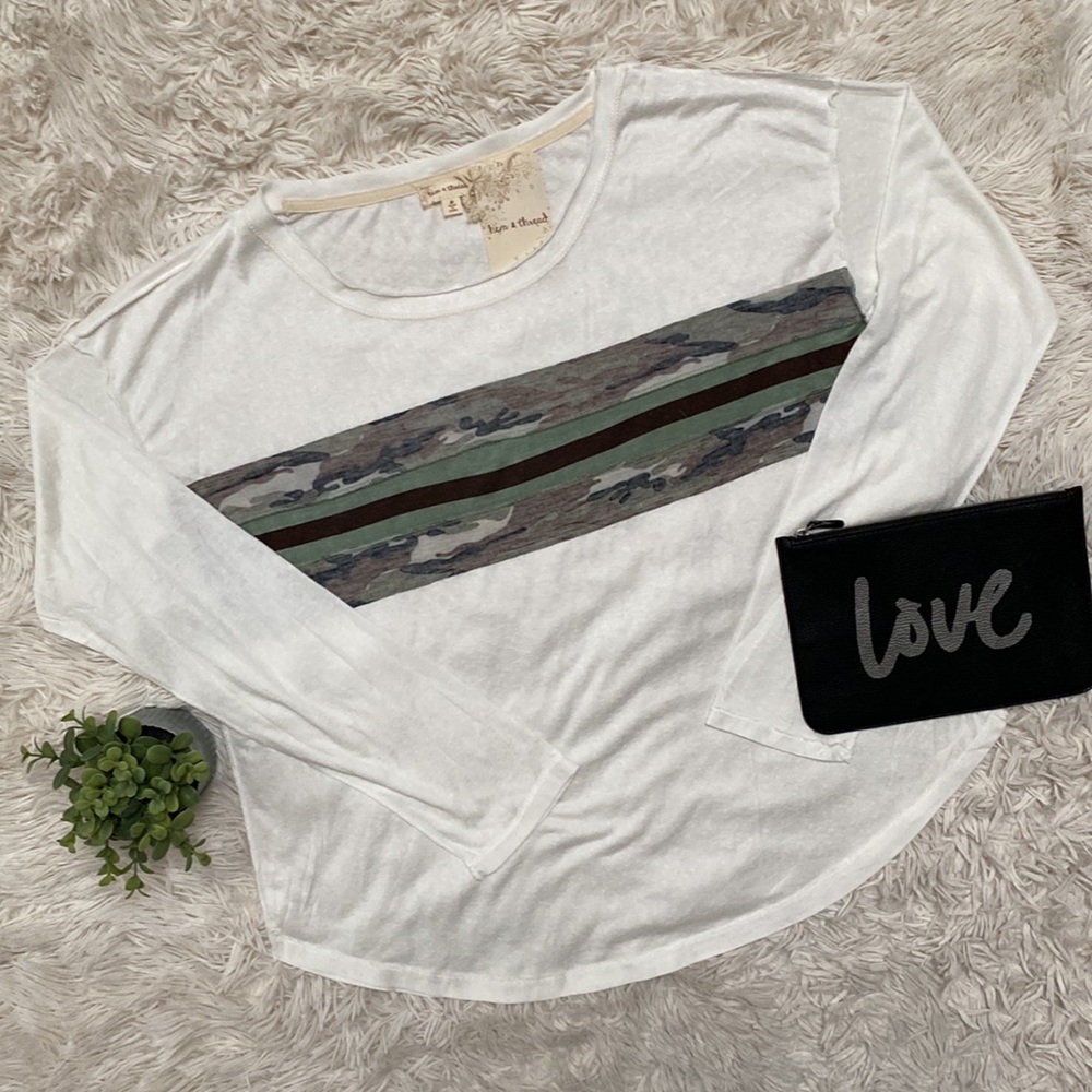 Hem & Thread Camo Exposed Hem Top 💗 White Olive & Brown
